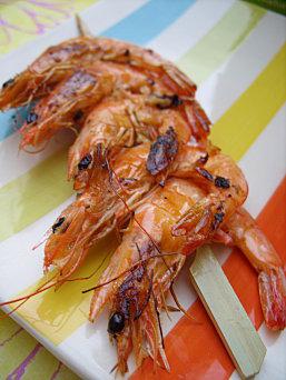 Brochettes de crevettes marinées à la Plancha