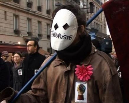 De l'anarchisme considéré comme déchéance de la raison : sur Julien Coupat, par Francis Moury De l'anarchisme considéré comme déchéance de la raison : sur Julien Coupat, par Francis Moury