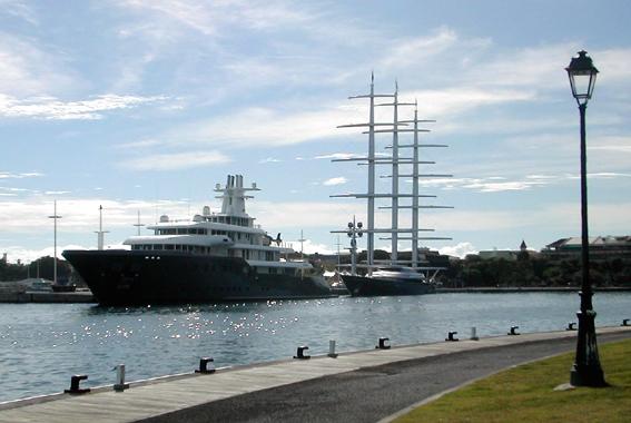 Scoumoune à Tahiti papeete-port-2008.1243333847.jpg