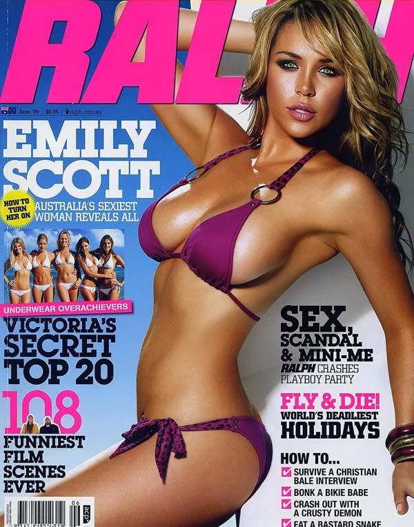 Emily Scott en bikini Emily Scott en bikini