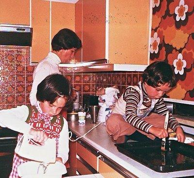 La terre est bleue comme une orange La terre est bleue comme une orange