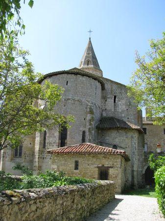 Un petit bout de l'histoire et visite de la belle église de Montaut-Les-Créneaux. 2