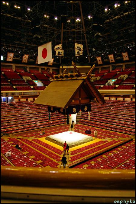 JAPON part.IX: Sumo à Ryogoku-Kokugikan.