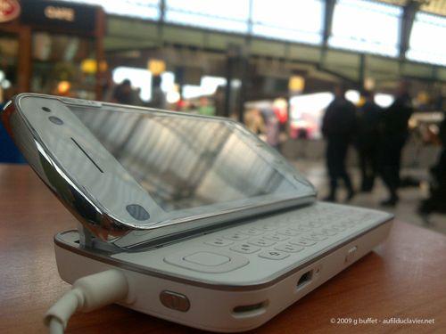 Nokia_n97_open