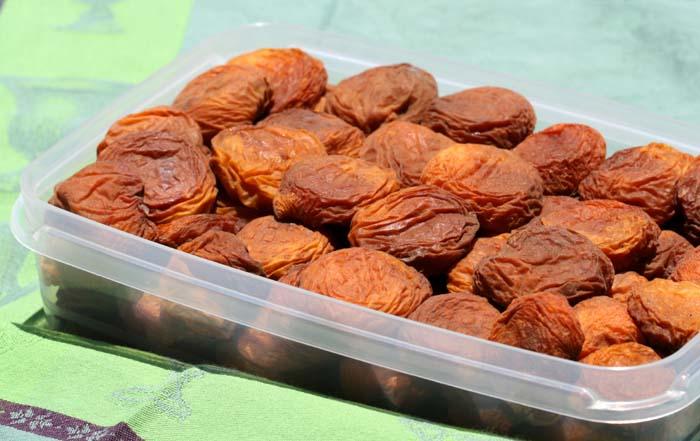 Dried apricot abricot sec