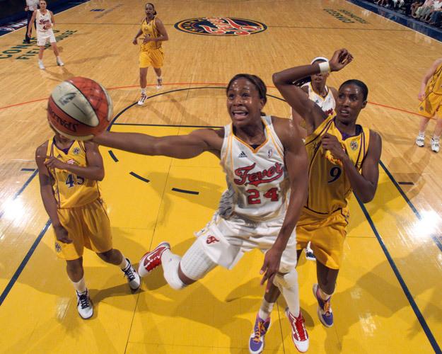 WNBA: Washington seul devant.