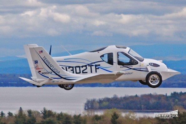Terrafugi Transition: auto volante ou avion roulant?