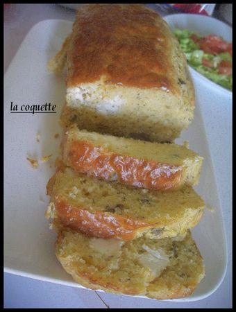 cake salé ,basilic et féta IMGP3233