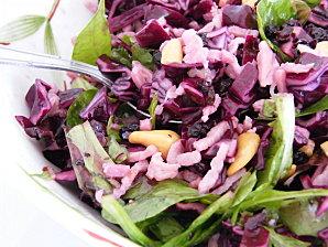 Salade de chou rouge aux lardons