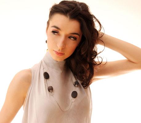 Estrella Bijou 91.jpg