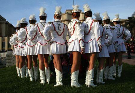 Paris-émoi s'est exposé... parade8215