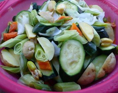 Papillote de petits légumes nouveaux bios Papillote de petits légumes nouveaux bios