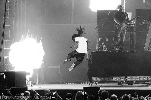 lil_wayne_jump lil_wayne_jump