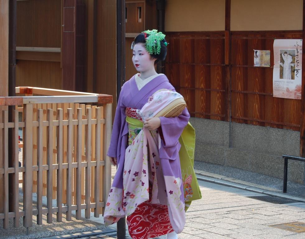 geisha2.1245335133.JPG