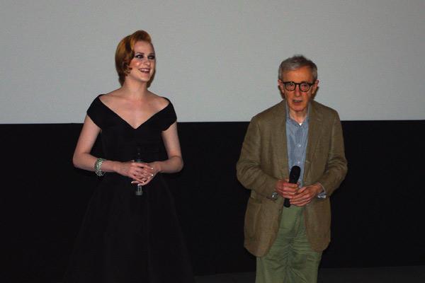 Retour sur l'avant-première de Whatever Works à l'UGC des Halles http://www.crucq.fr/bj&mat/Whatever%20Works/12.jpg