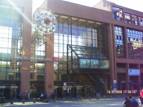 La gare Part-Dieu le 21 juin à 9h lyon 21 juin 2009 010.jpg