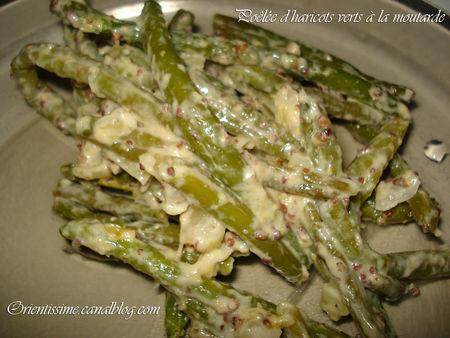Poelée D'Haricots verts à la sauce moutarde. poel_e_d_haricots_verts