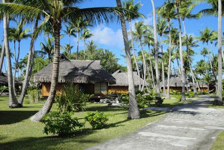 Tuamotu: Atoll de Rangiroa. Hotel Kia Ora