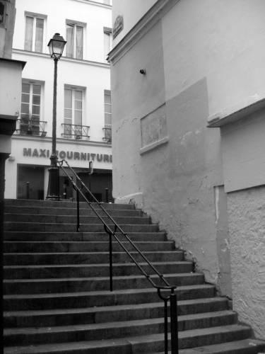 Rue des degrès 75002 2009-06-06 024.jpg