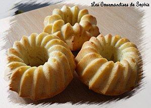 Mini moelleux aux amandes, coeur truffé chocolat Mini moelleux aux amandes, coeur truffé chocolat