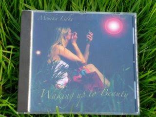2008 - Monika Lidke - Waking Up To Beauty - Reviews - Chronique d'un album jazzy aérien et rafraîchissant
