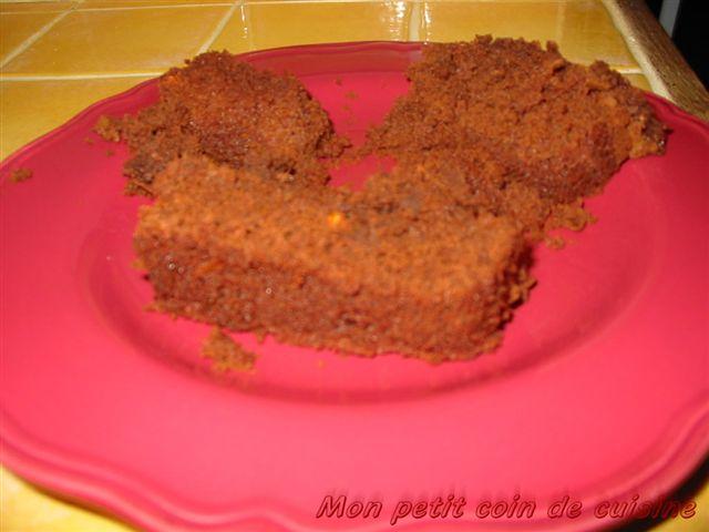 Desserts sans gluten et/ou sans lait Fondant à la farine de chataîgnes et à l'orange