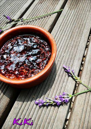 CREME BRULEE AU CHOCOLAT NOiR A LA LAVANDE Composition3