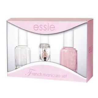 Mes essentiels beauté : le kit french manucure Essie