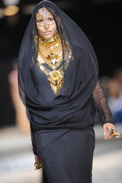 Givenchy: Paris Fashion Week Haute Couture A/W 2010