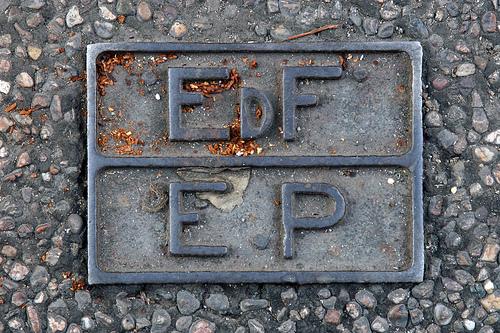 Electricité: cette hausse prévue dont le gouvernement ne veut pas parler Electricité: cette hausse prévue dont le gouvernement ne veut pas parler