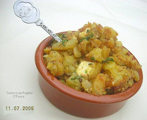 Miettes de pommes de terre au curry et au sésame