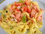 Cliquez pour agrandir : Pâtes douces de langoustines, poissons et petits légumes Pâtes douces de langoustines, poissons et petits légumes