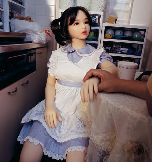 Becky Yee - Photographier des poupées gonflables
