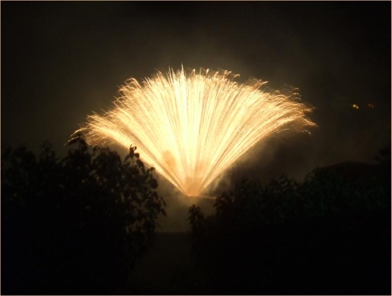 2008 - premier soutirage - un feu d'artifice 2008 - premier soutirage - un feu d'artifice