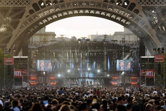 Johnny Hallyday - Live Tour Eiffel