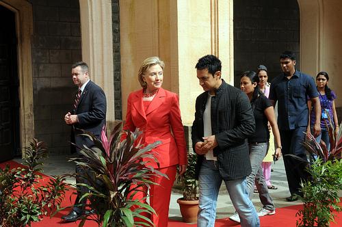 Hilary Clinton and Aamir Khan 2