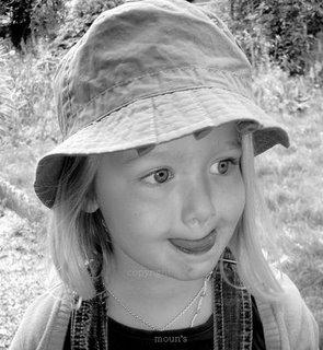 Dans la mer de tes yeux Dans la mer de tes yeux