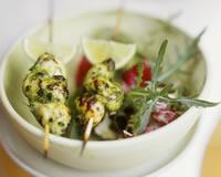 Brochettes de poulet à la citronnelle. Brochettes de poulet à la citronnelle