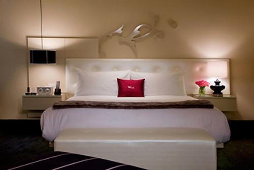 Reopening of the W hotel in Chicago: a touch of design for the icon of the Starwood group