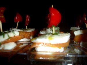 et pour finir deux trois verrines comme ca plus les gateaux! DSC01534