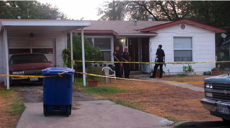 Une texane décapite son bébé et le mange ! b_b__mang_