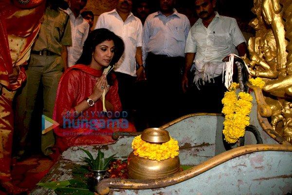 Shilpa Shetty va prier pour recevoir des bénédictions