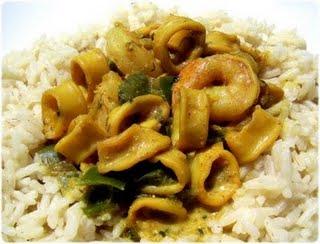 Curry de calamars et crevettes Curry de calamars et crevettes