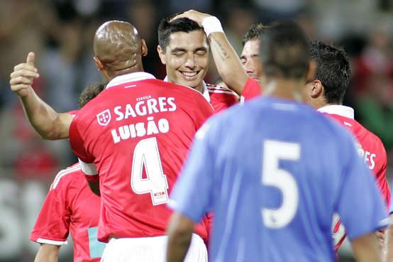 Benfica démolisseur face à Porsmouth Benfica démolisseur face à Porsmouth
