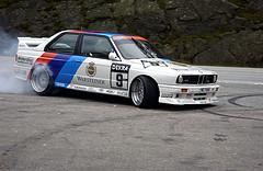 100 Incredible Photography, BMW exclusively ! e30-m3-full