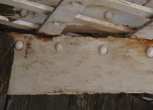 Photo-mystère bis : allo du ciel P1080014-1.JPG