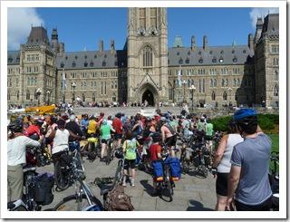 Cyclistes_Ottawaweb