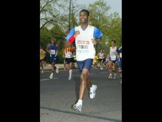 Petit footing de 2h12 au bois de Vincennes pour tester mon genou !! Petit footing de 2h12 au bois de Vincennes pour tester mon genou !!