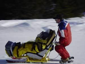 Ete/hiver: outils adaptés pour des loisirs normaux malgré le handicap. Ete/hiver: outils adaptés pour des loisirs normaux malgré le handicap.