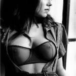 Lake Bell nue